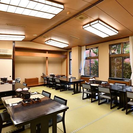 ホテル 木もれび 大津市 エクステリア 写真